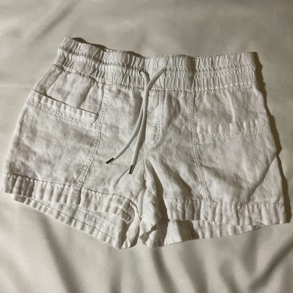 Women's White Drawstring Linen Shorts